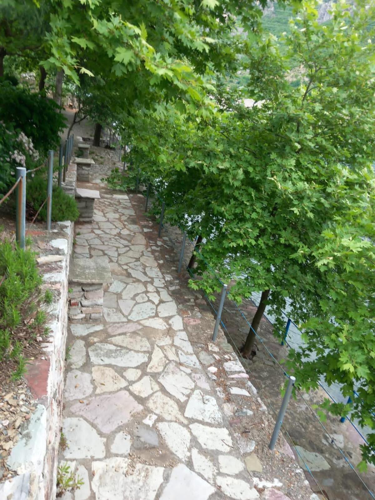 Natura Komani *